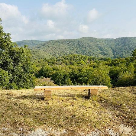 ホテル Le Cabanon Collobrières エクステリア 写真